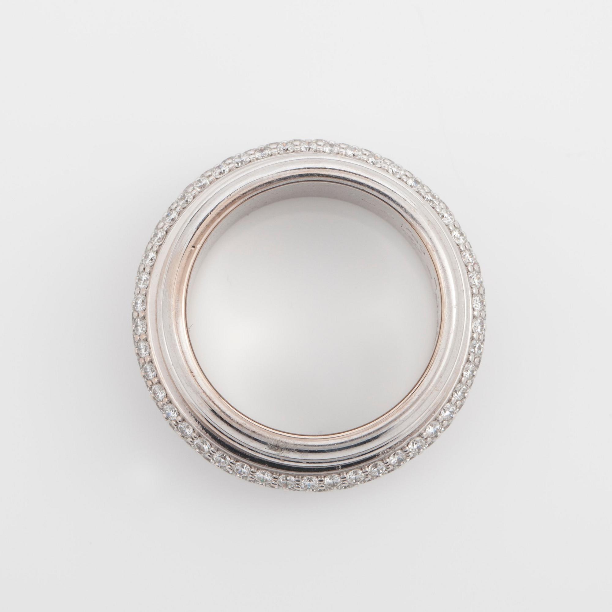 RING, Piaget, "Possession", år 1999, serienr: B12980, med briljantslipade diamanter.