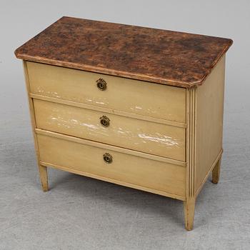 A first half of the 20th Century Gustavian style chest of drawers.