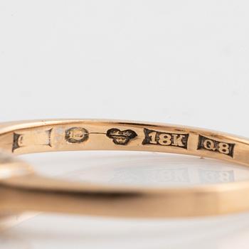 Ring, 18K guld med gammalslipade diamanter.