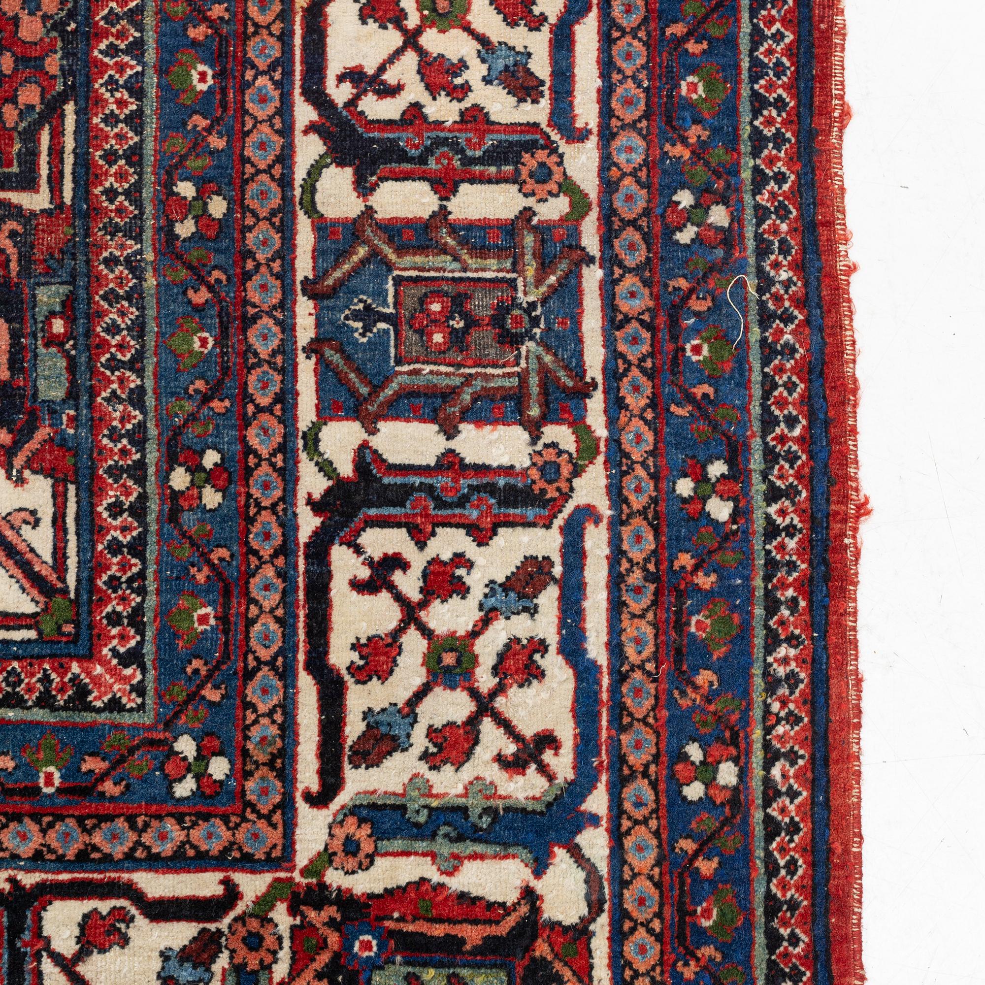 A carpet, possibly Bakhtiari, ca 309 x 230 cm.
