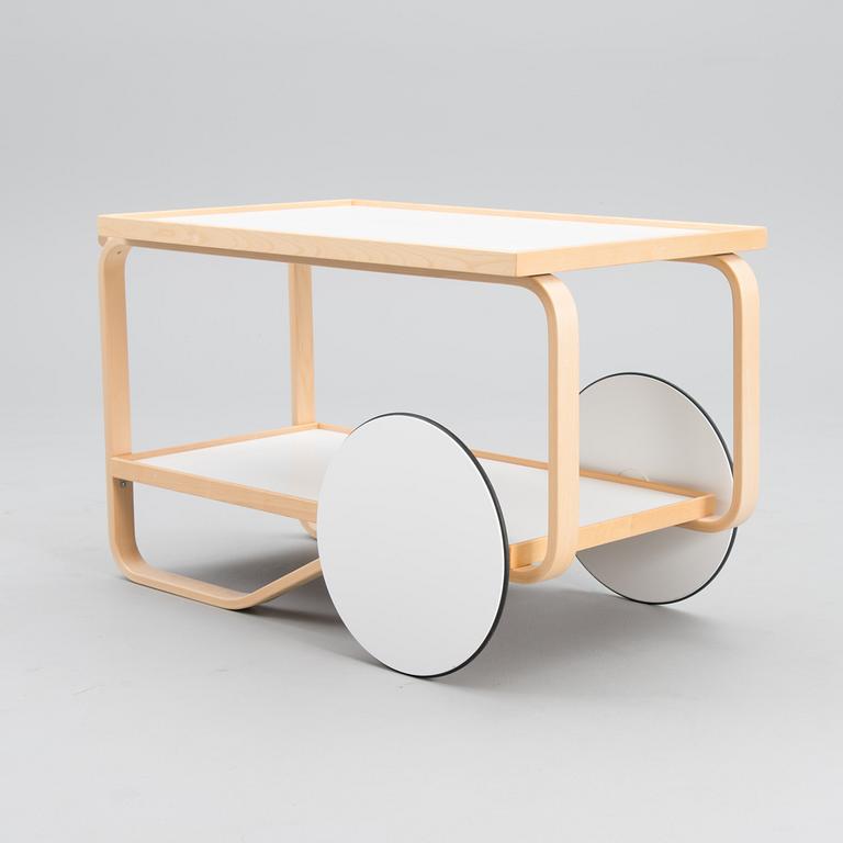 A late 21st century tea trolley model 901 for Artek.
