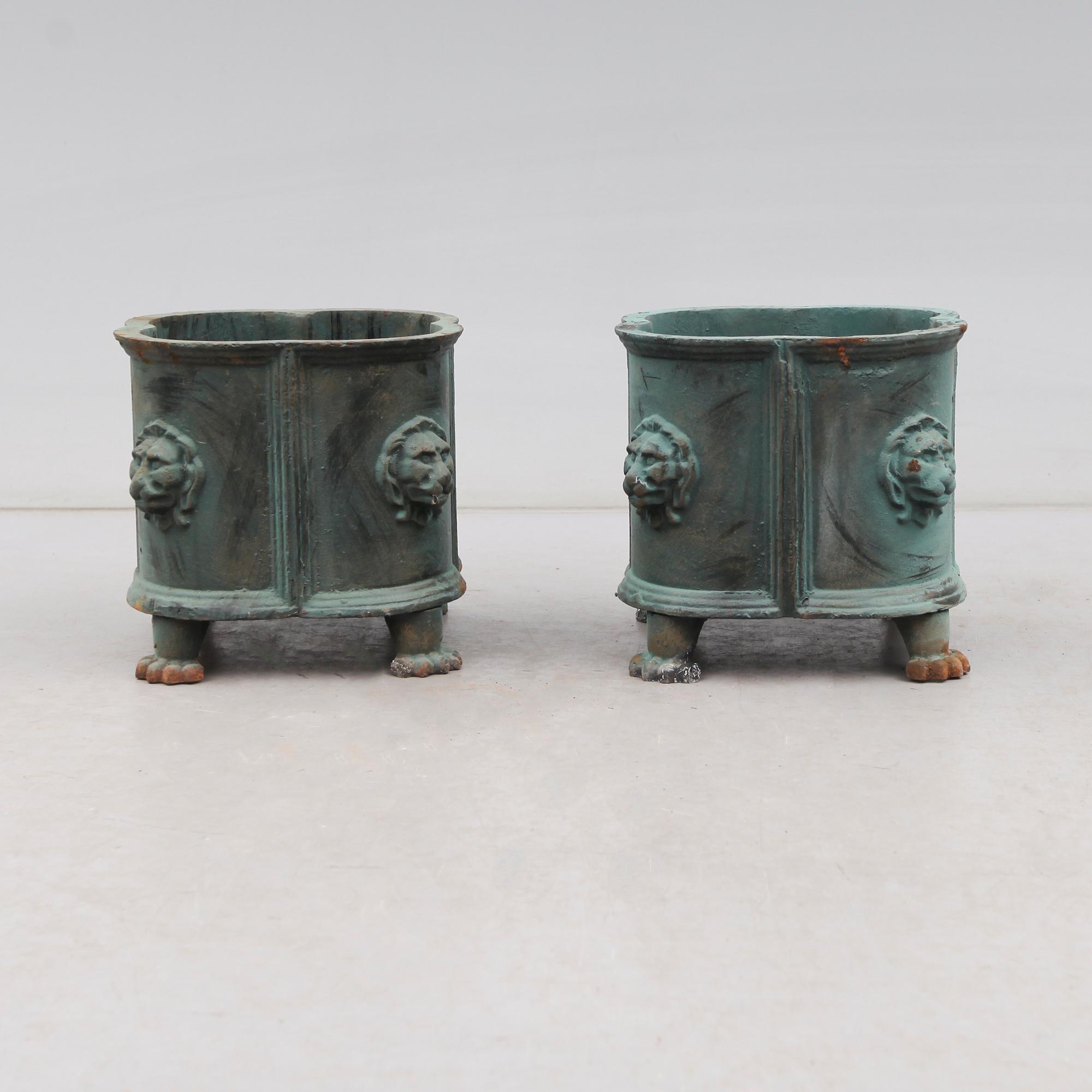 TRÄDGÅRDSURNOR, 1 par, 1900-talets slut.