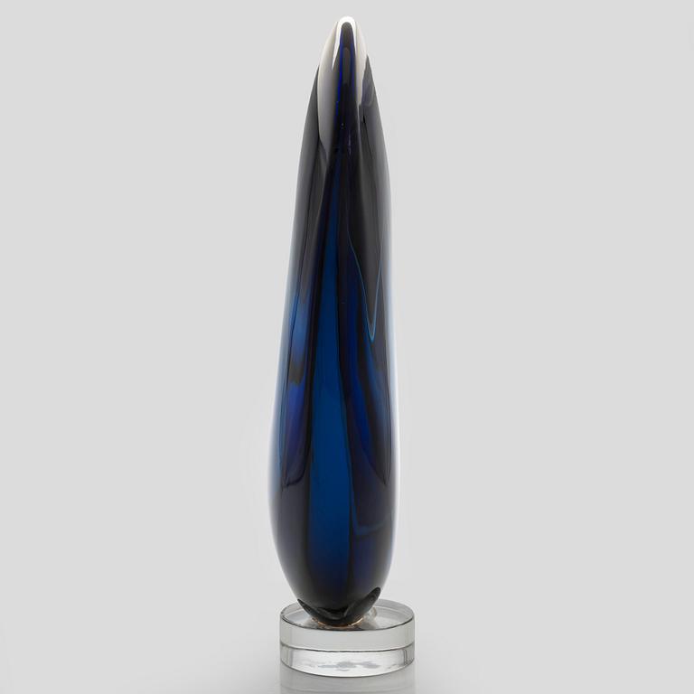 Timo Sarpaneva, veistos, "Miraculous" signeerattu Timo Sarpaneva 2000 Studio Pino Signoretto, Murano.