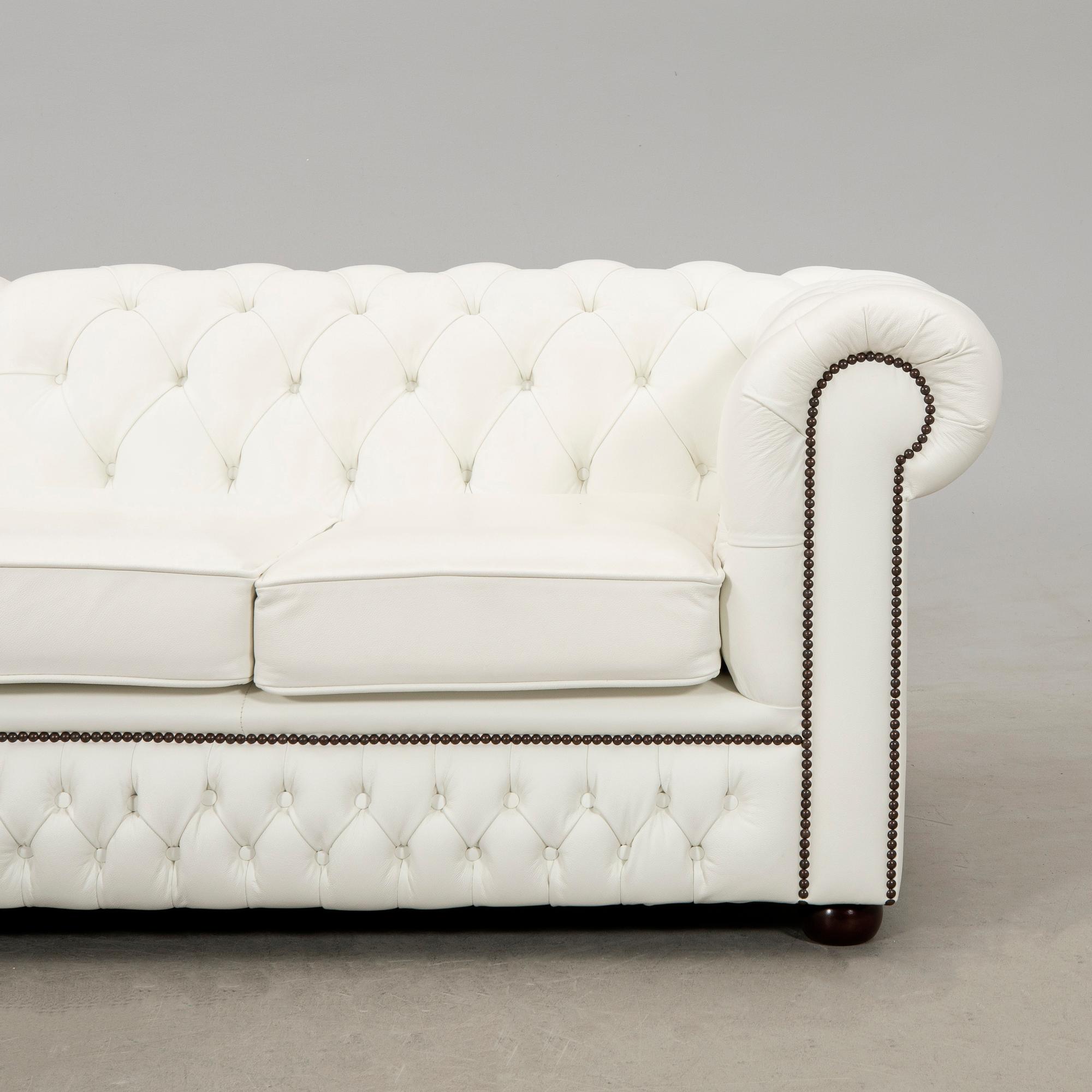 Hörnsoffa, England modern tillverkning.