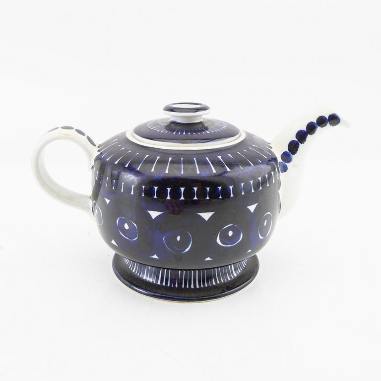 Ulla Procopé, servis 43 dlr "Valencia" Arabia Finland.