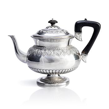 287. A Swedish 19th century silver teapot, mark of Jonas Lindberg, Stockholm 1823.