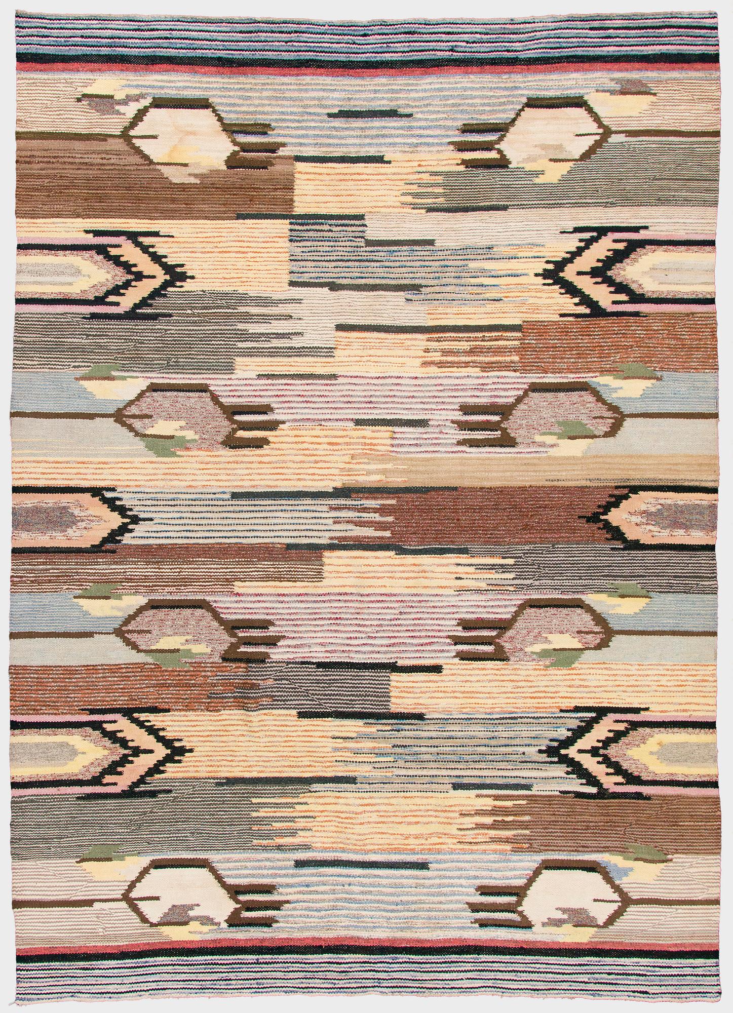 A 1930s finnish rag rug, Circa 245 x 330 cm.