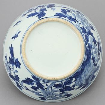 BÅLSKÅL, porslin, Kina, 1800-tal.