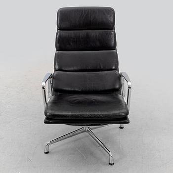 Charles and Ray Eames, stol "Soft Pad EA 222", Vitra sent 1900-tal.