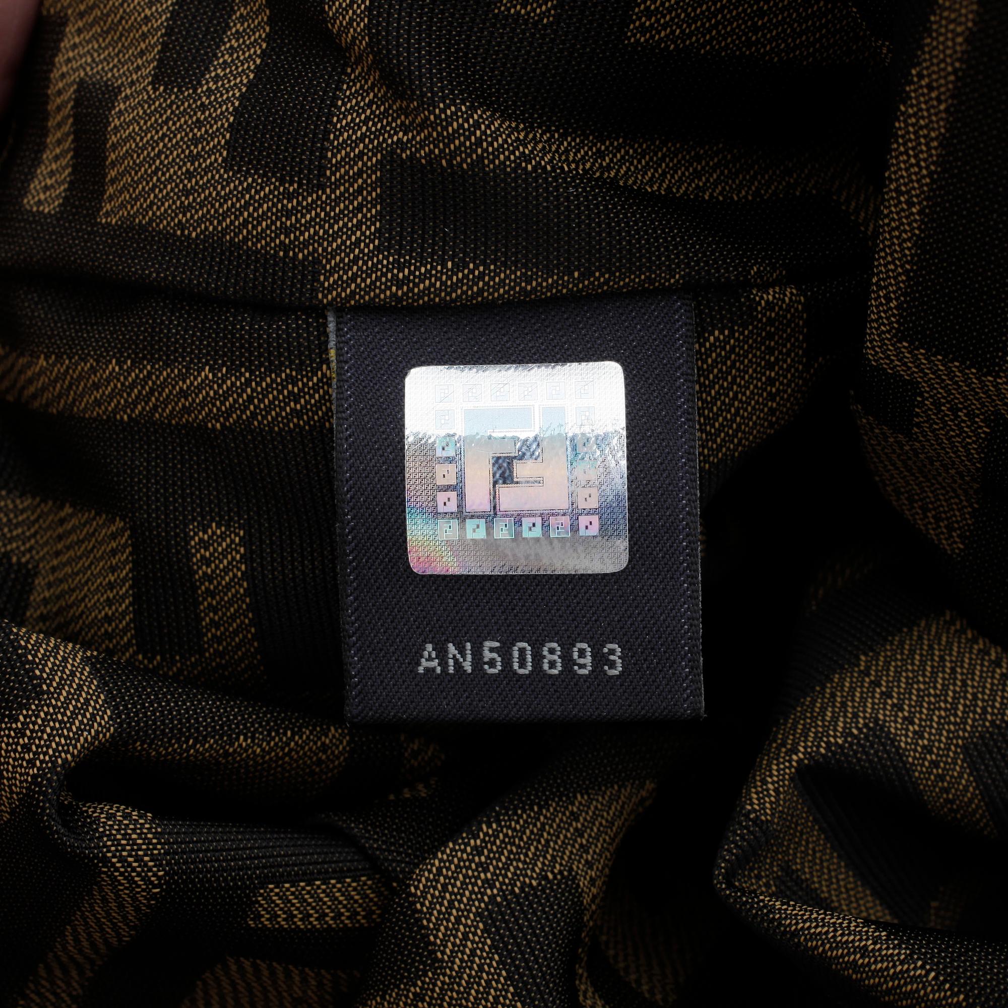 HANDVÄSKA, Fendi, "Spy Bag", 2000-talets början.