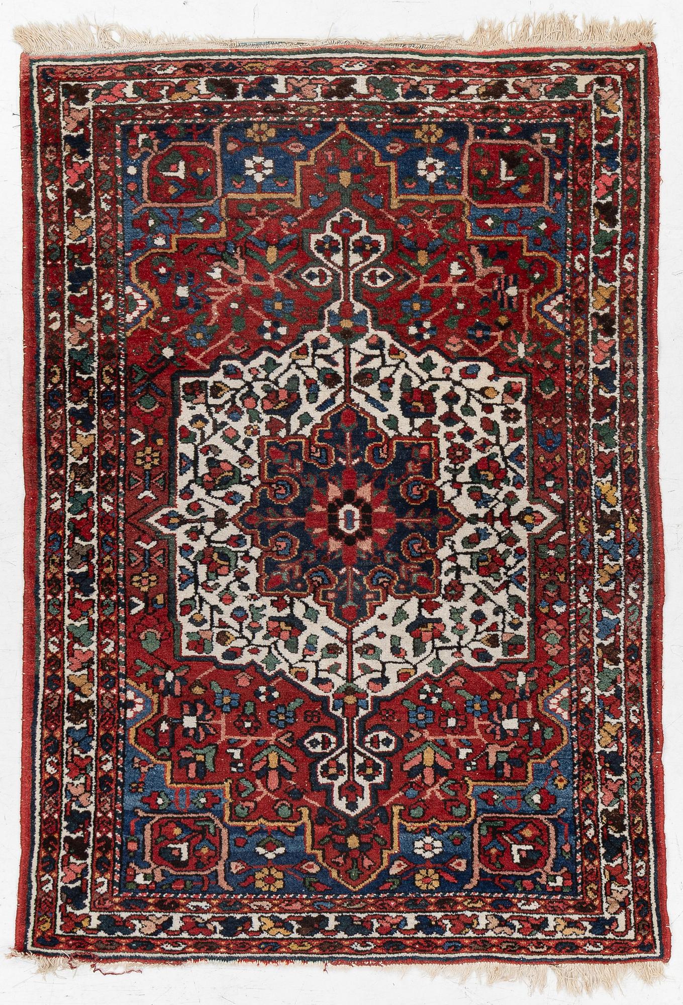 Matta Bakhtiari, ca 202 x 140 cm.