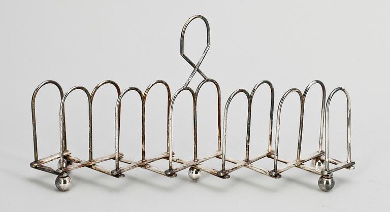 TOASTSTÄLL, nysilver, troligen England, omkr sekelskiftet 1900.