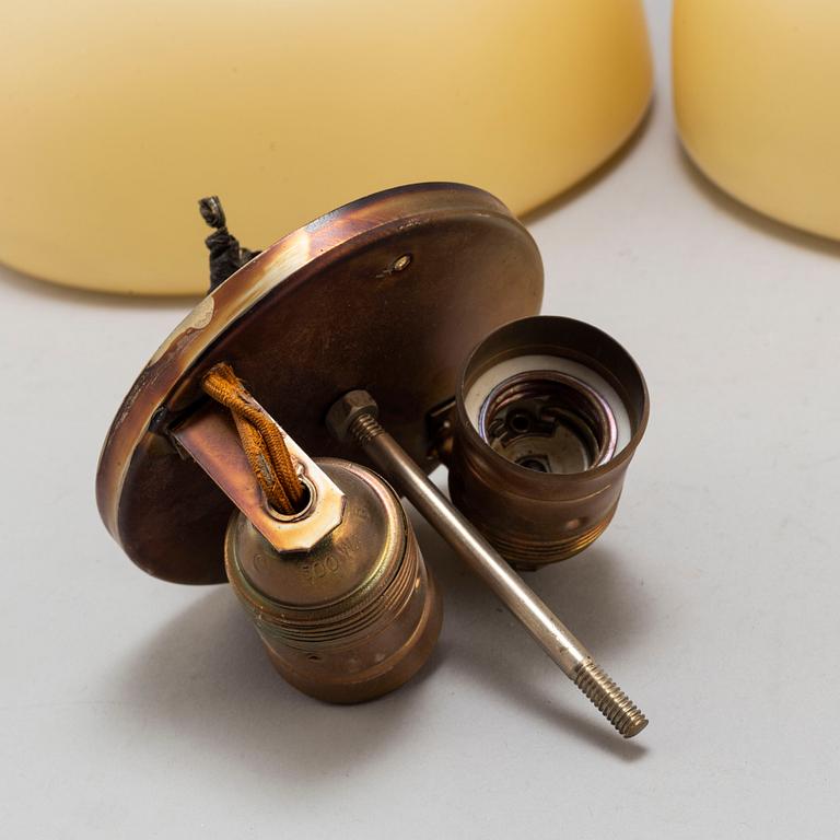 A pair of 1930s wall-lights.