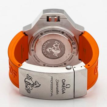 Omega, Seamaster Professional, Chronometer, "PloProf", armbandsur, 55 x 48 mm.