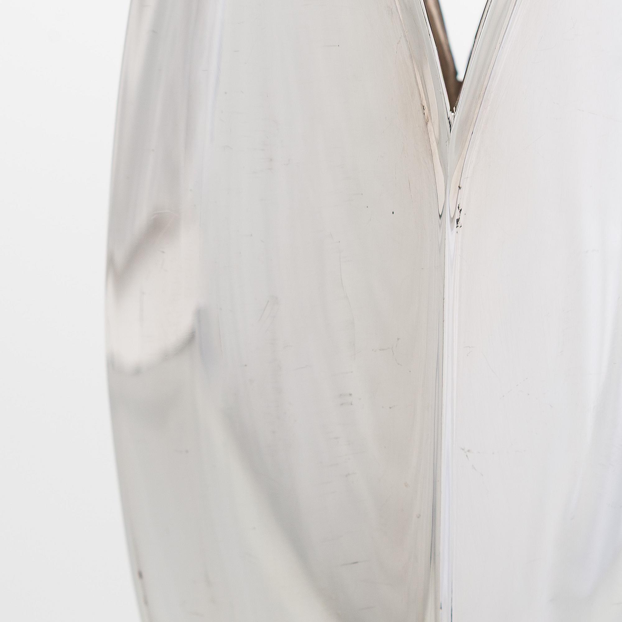Tapio Wirkkala, a silver vase model TW 2, Kultakeskus, Hämeenlinna 1985.