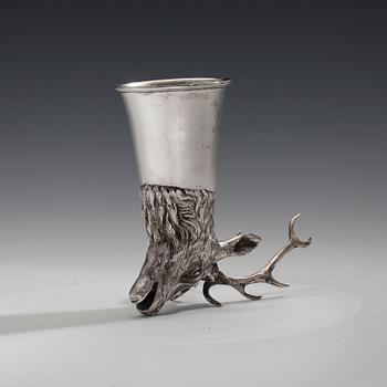 A DRINKING CUP,silver Germany late 1800 s.  Dears head. Gilt inside. Height 14,5 cm. Weight 311 g.