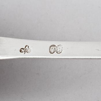 RAGUSKED, silver, möjligen England, 1800-tal. Vikt 195 g.