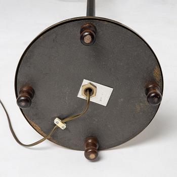 Josef Frank, golvlampa, modell "2426", Firma Svenskt Tenn, 1900-talets mitt.