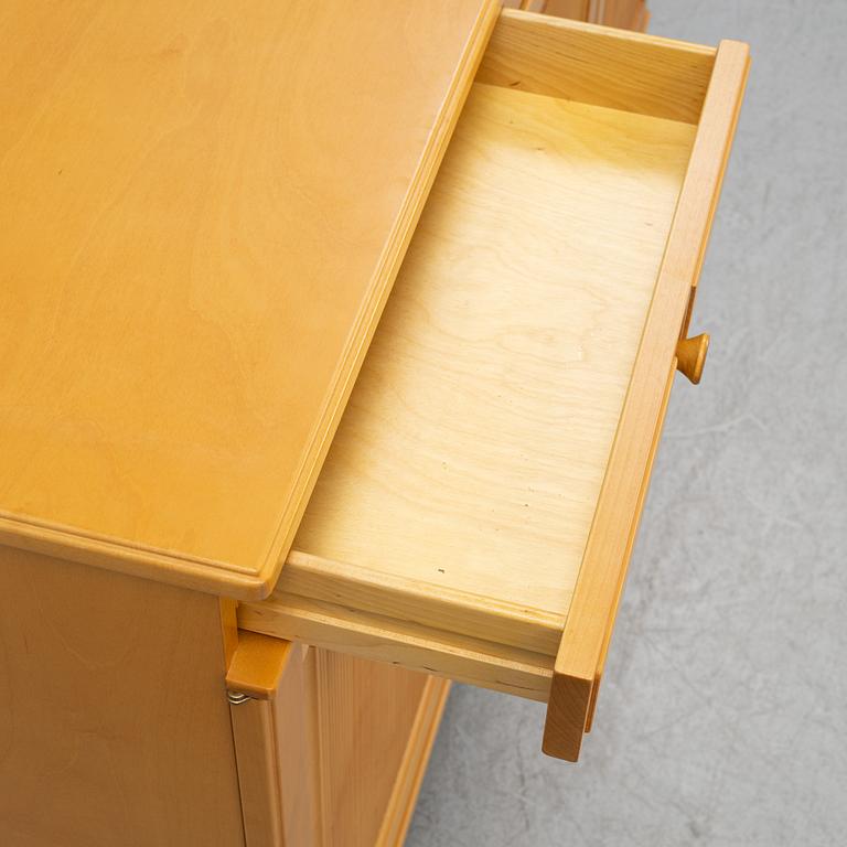 Carl Malmsten, skänk, "Herrgården", Åfors Möbelfabrik.