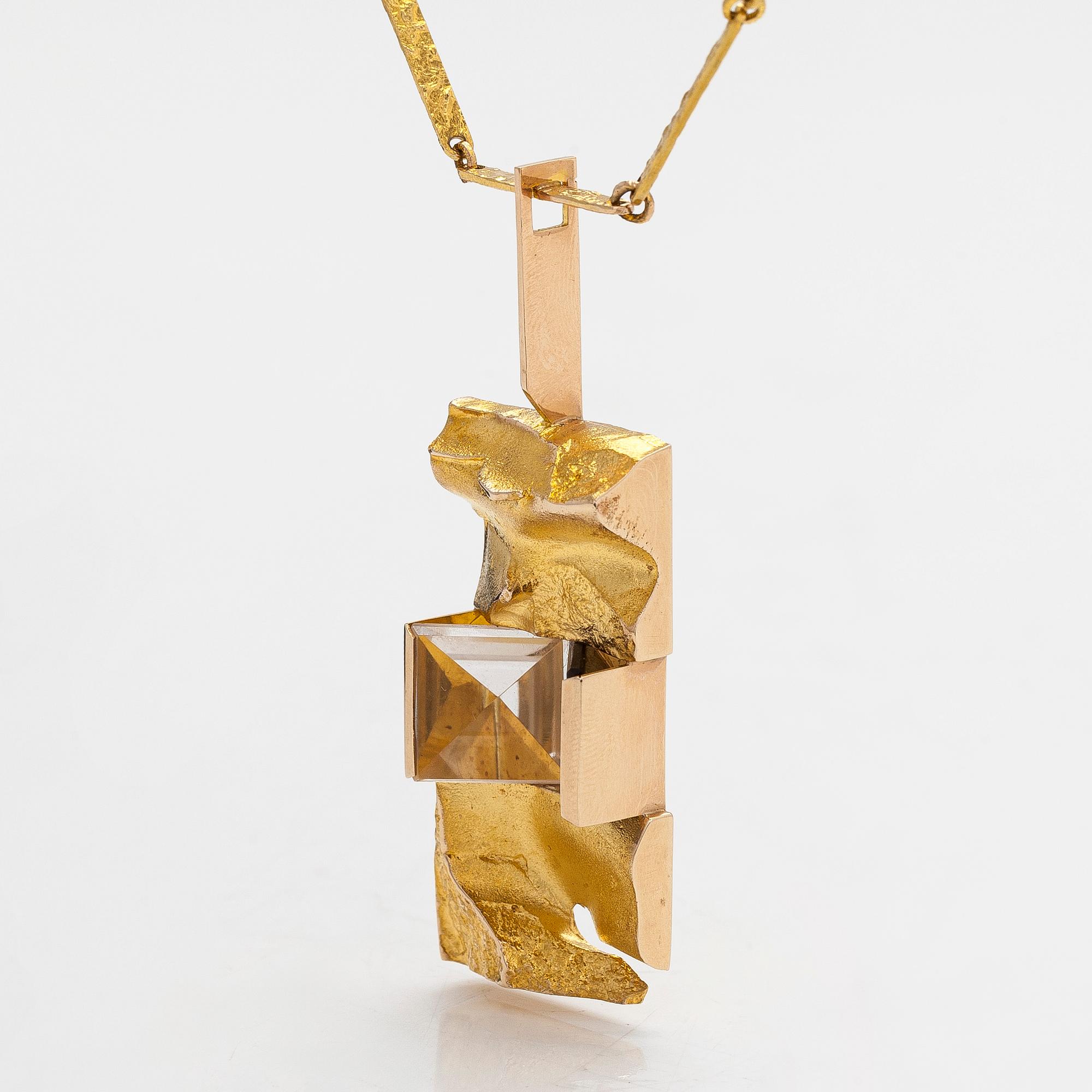 Björn Weckström, Halsband "Janus", 14K guld, rökkvarts och bergskristall. Lapponia 1969.
