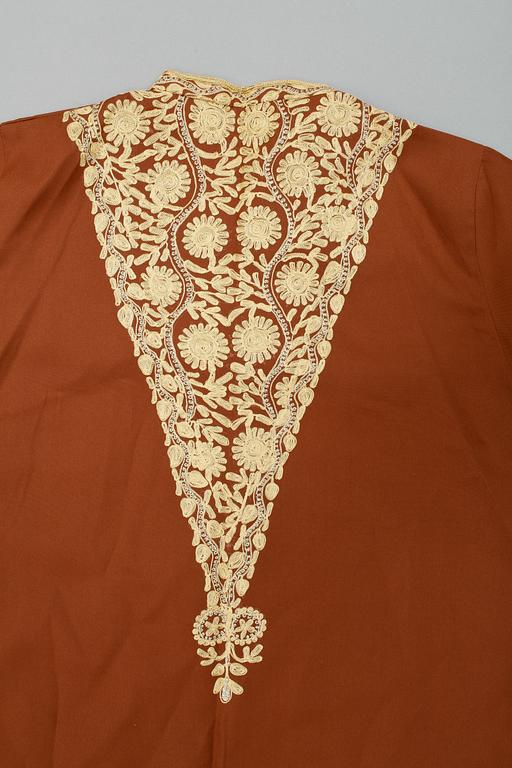 KAFTAN, mellanöstern, 1900-talets andra hälft.