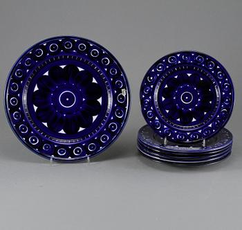 ASSIETTER, 6 st, samt FAT, porslin, "Valencia", Ulla Procopé, Arabia, Finland, 1900-talets andra hälft.