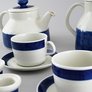 A tea/coffee set of 12 pcs by Hertha Bengtsson for Rörstrand, in production 1956-1988.