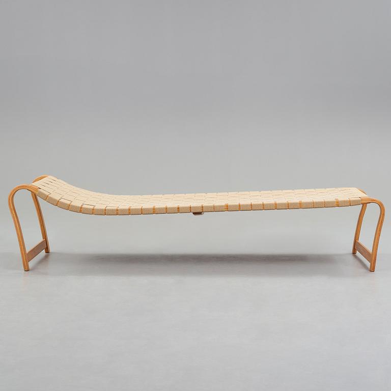 Bruno Mathsson, a "Paris", daybed, Firma Karl Mathsson, Värnamo, Sweden 1950's.