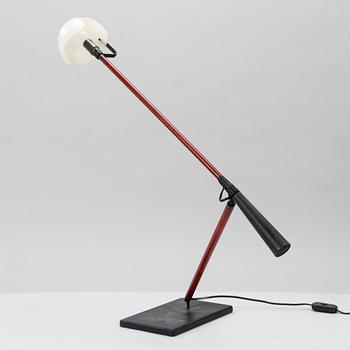 PAOLO RIZZATTO & GINO SARFATTI, A model 612/613 desk lamp for Arteluce, Italy 1970's.