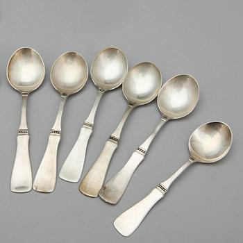 BESTICKSERVISDELAR, 38 st, silver ,"Uppsala" MGAB Linköping, främst 1960-tal. Total vikt ca1200 gram inklusive knivblad.