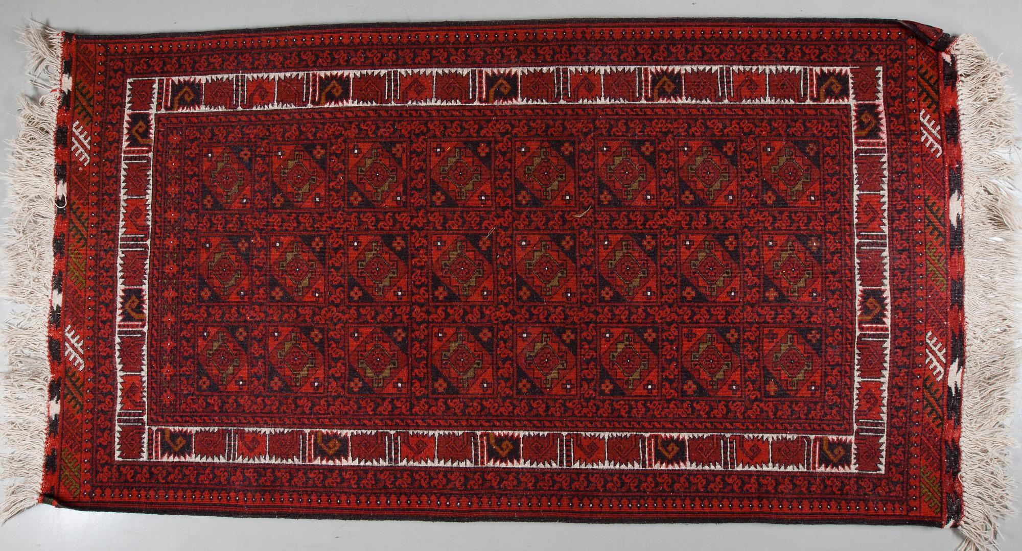 MATTOR, 2 st, Afghan, 1900-talets slut, 188x100 cm och 120x74 cm.