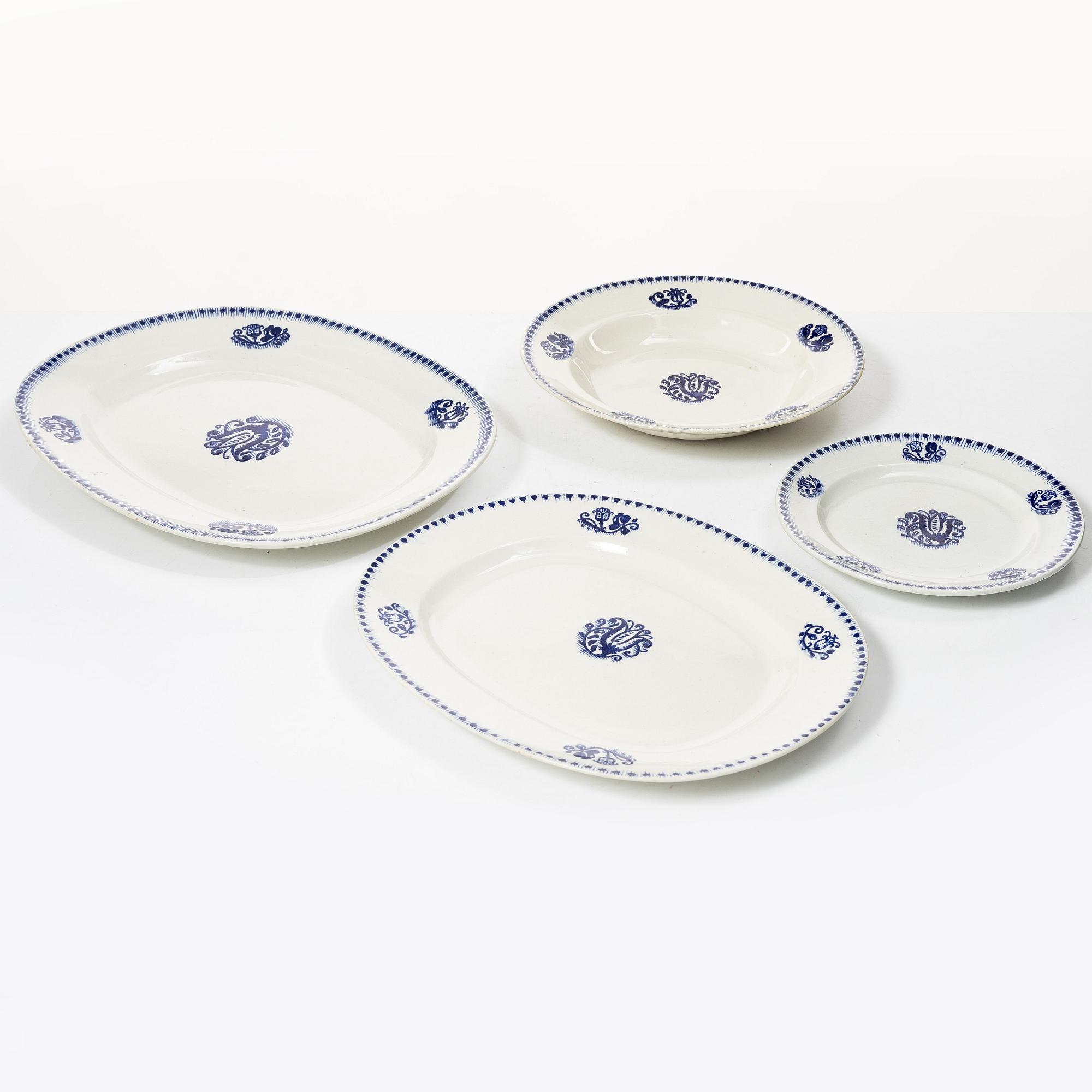 Wilhelm Kåge, 30 pieces of an 'Arbetarservisen' with decoration 'Apollo', gustavsberg, Sweden, 1917-1920.
