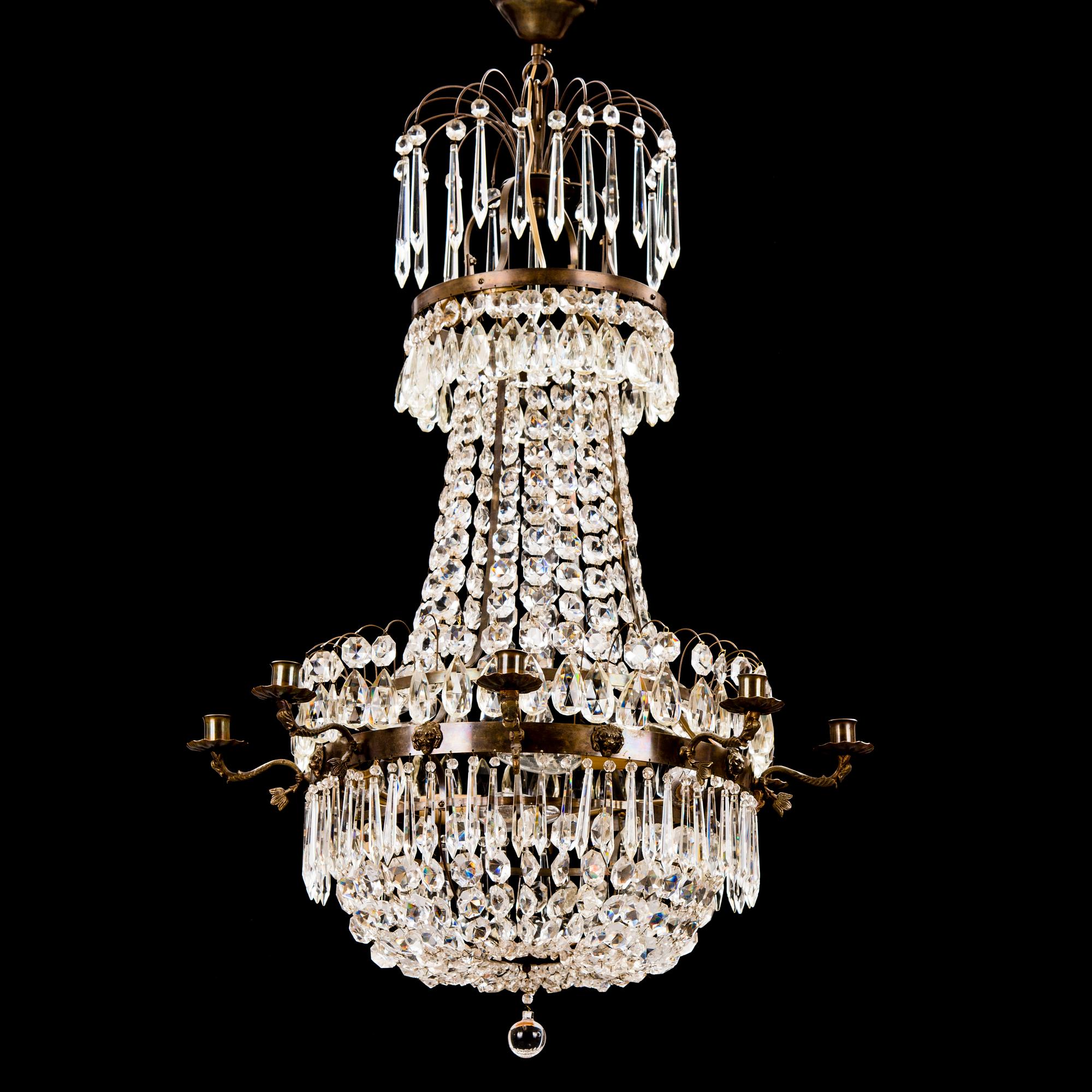 A 20th century chandelier.