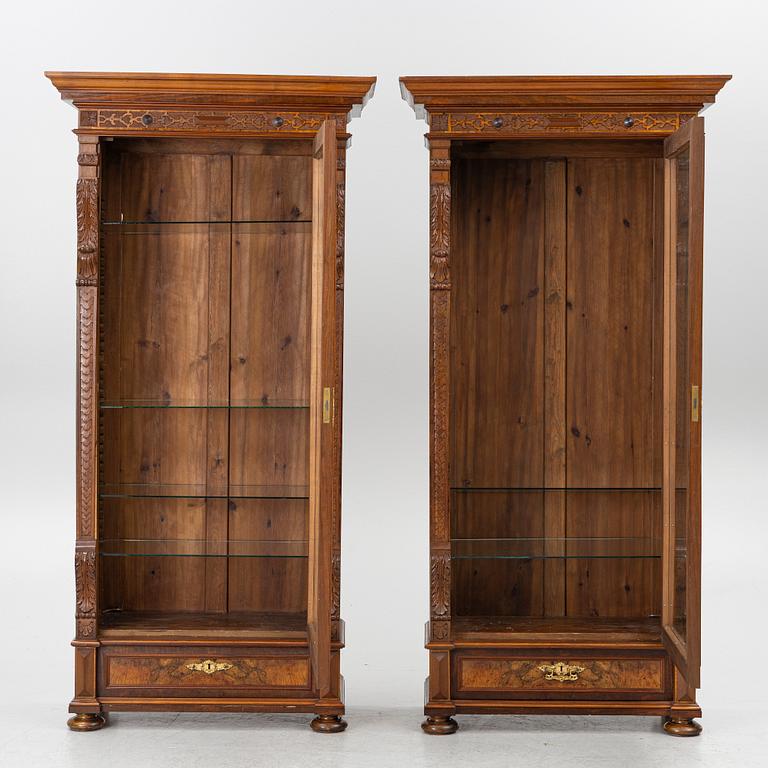 A pair of book cases, circa 1900.