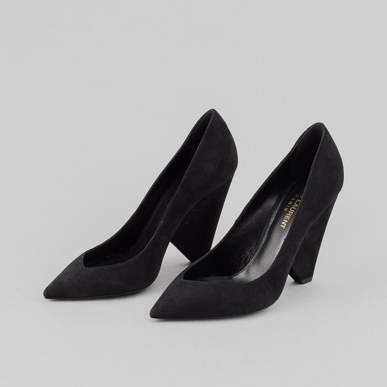 Yves Saint Laurent, a pair of black suede shoes, size 36½.