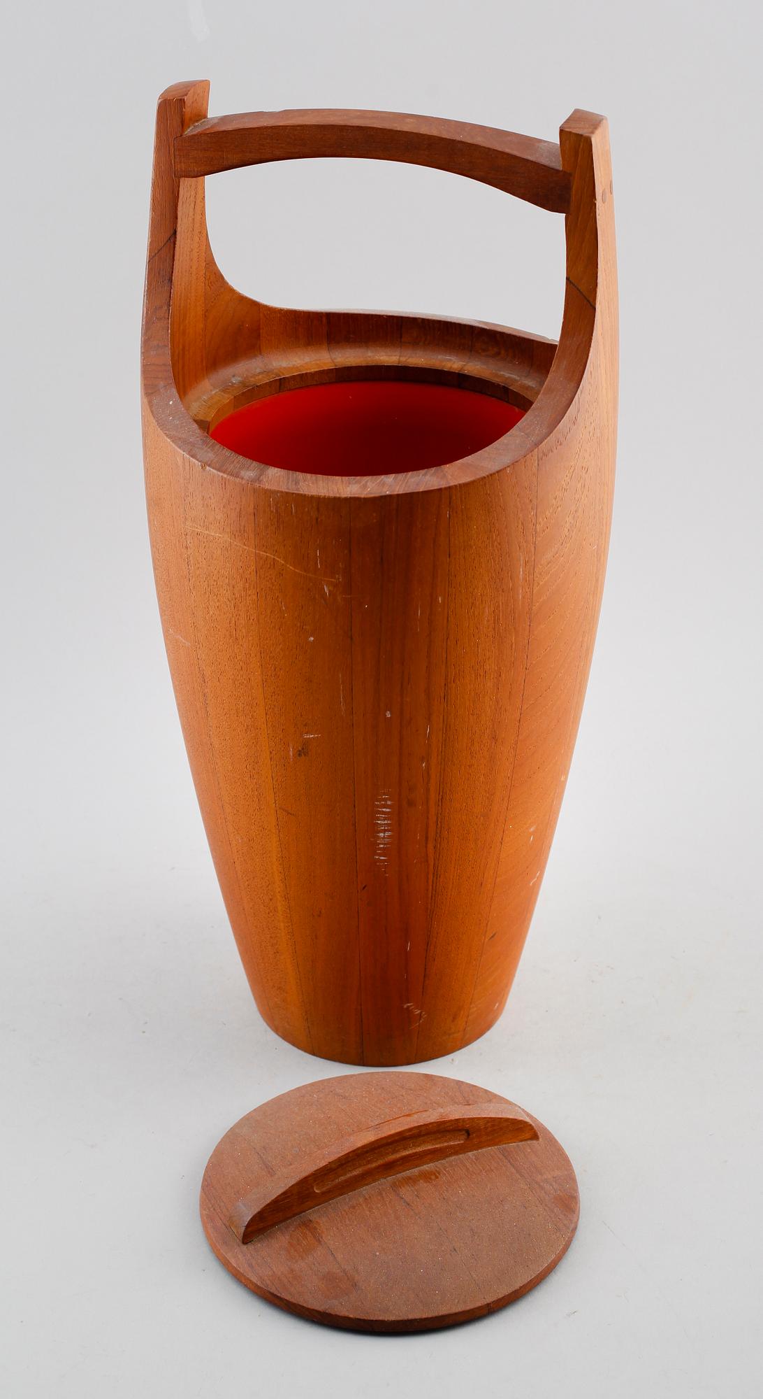 JENS H QUISTGAARD, ishink med lock, "Congo", Dansk Designs, Danmark 1950-tal.