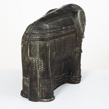 Bertil Vallien, Skulptur, elefant, ur "Terra"-serien, Rörstrand.