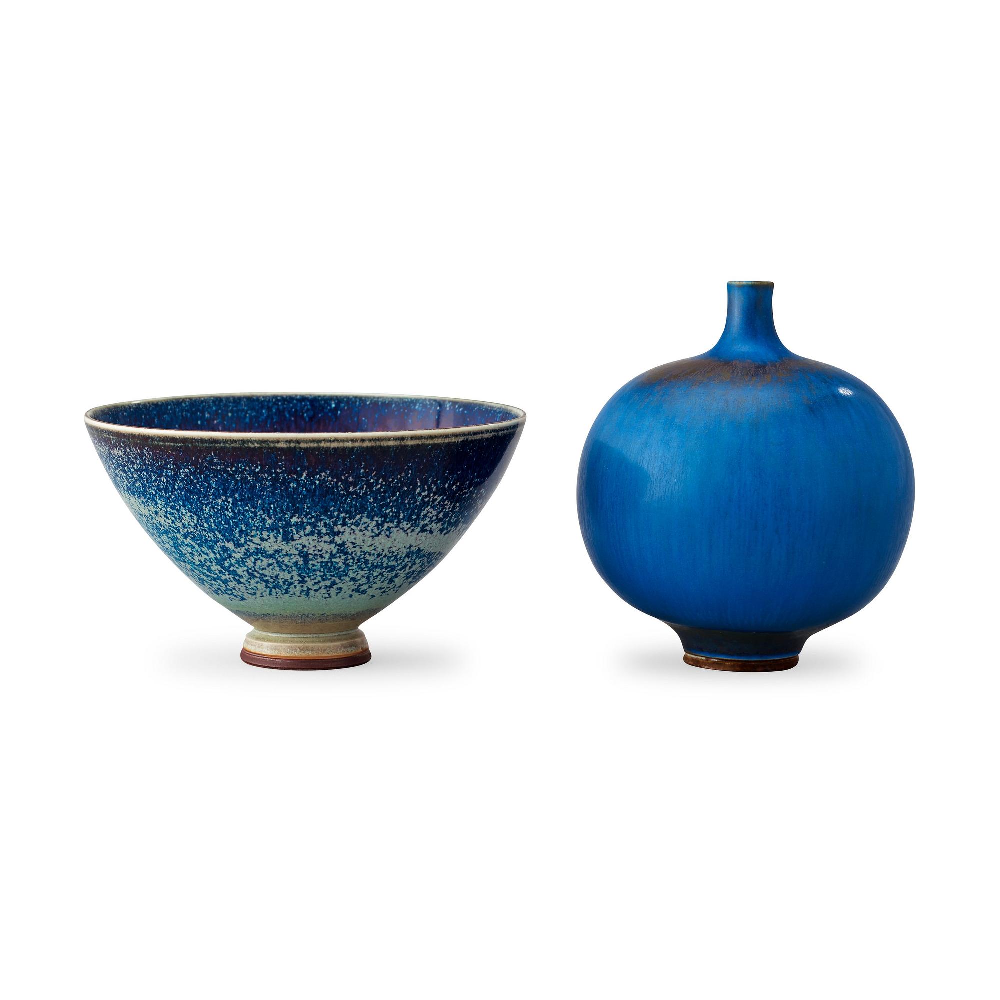 A Berndt Friberg stonevare vase and a bowl, Gustavsberg Studio 1972-73.