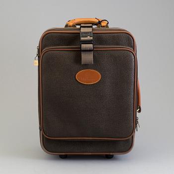 a Mulberry suitcase.