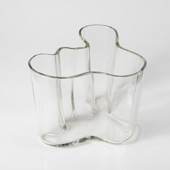 VAS, glas, "Savoy" signerad Alvar Aalto - 3030. 1970-80-tal.