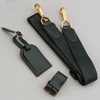 LOUIS VUITTON, 'Taïga Kendall PM'.