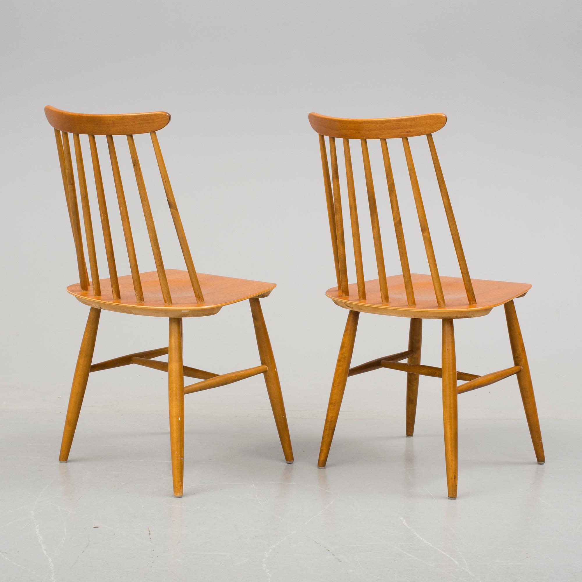 STOLAR, ett par. "Fanett", Ilmari Tapiovaara, Edsbyn, 1960-tal.
