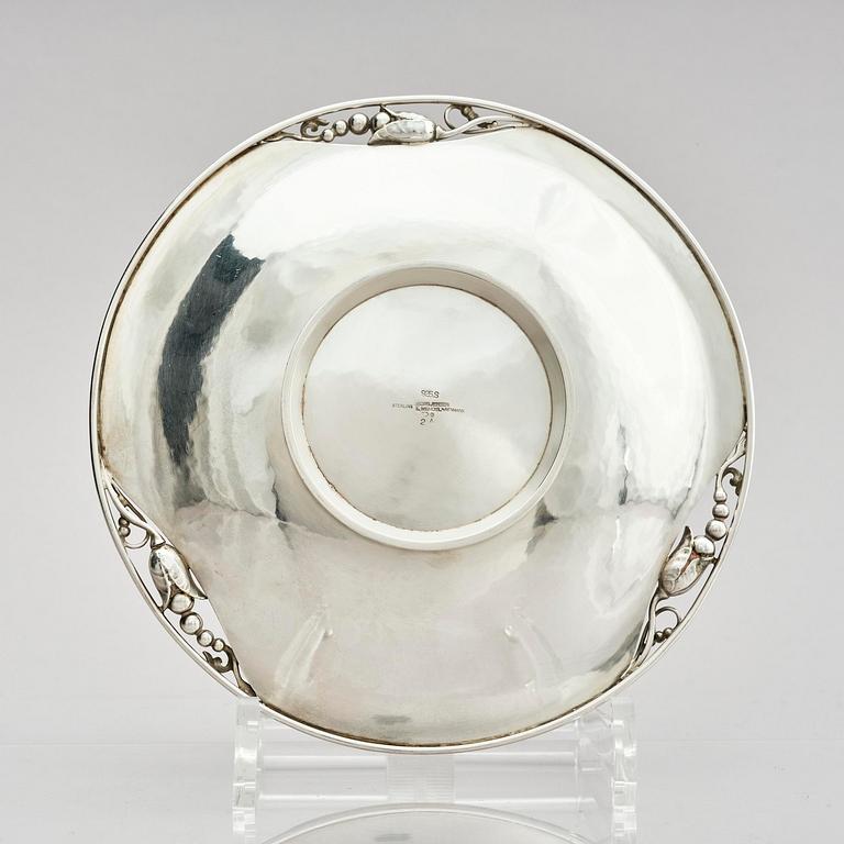 Georg Jensen, a sterling silver bowl/dish, model no 2A, Georg Jensen & Wendel A/S, Copenhagen 1945-51.