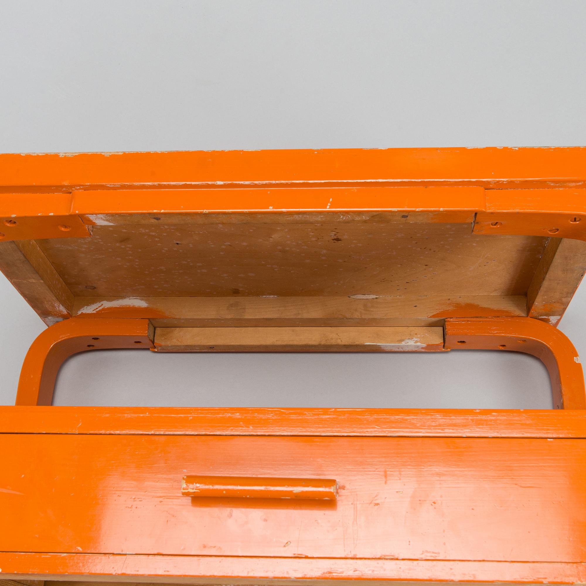 Alvar Aalto, a 1940's '87' table for O.Y. Huonekalu-ja Rakennustyötehdas A.B.