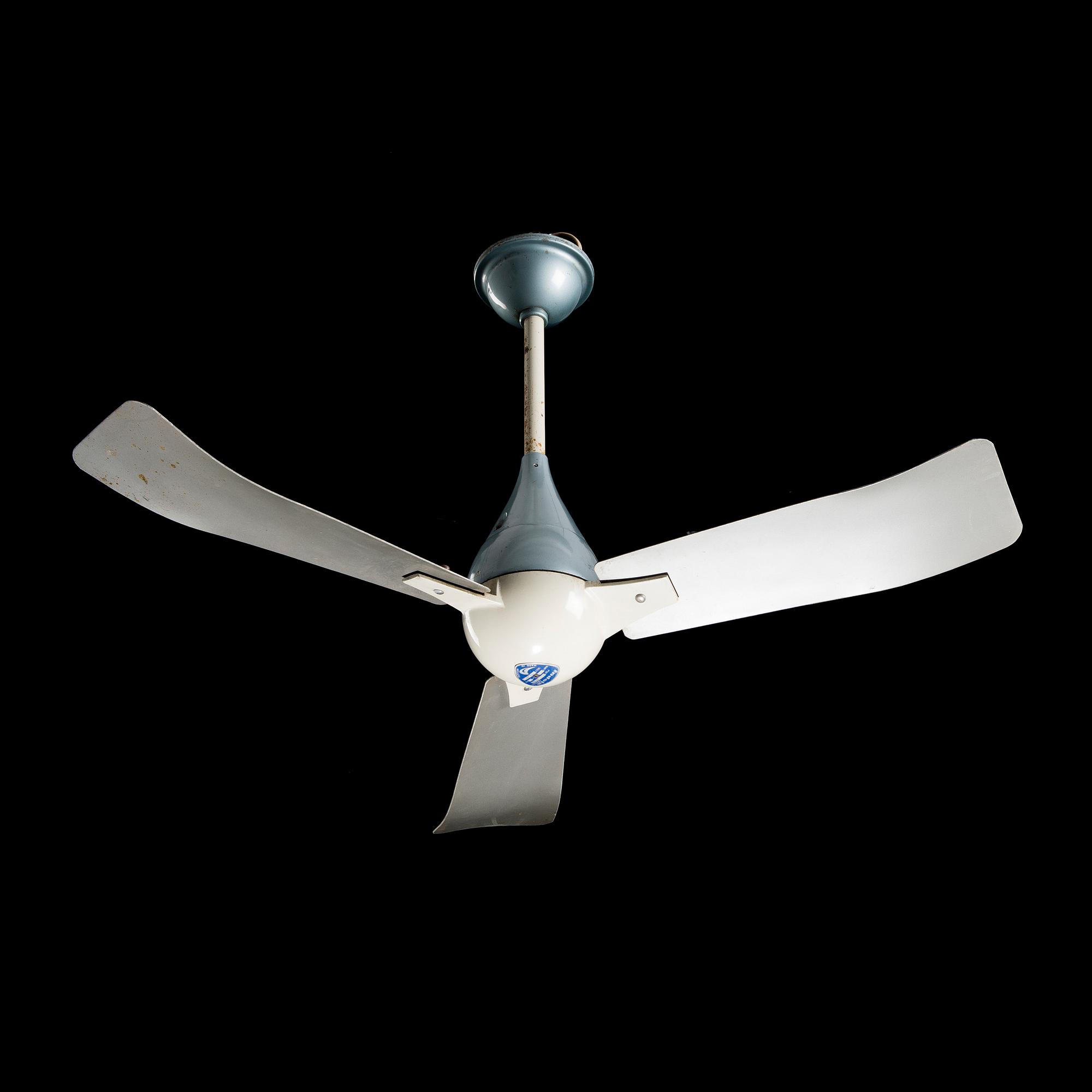 FAN, Indola Electric, Holland, Mid-20th century. Height ca 60 cm.
