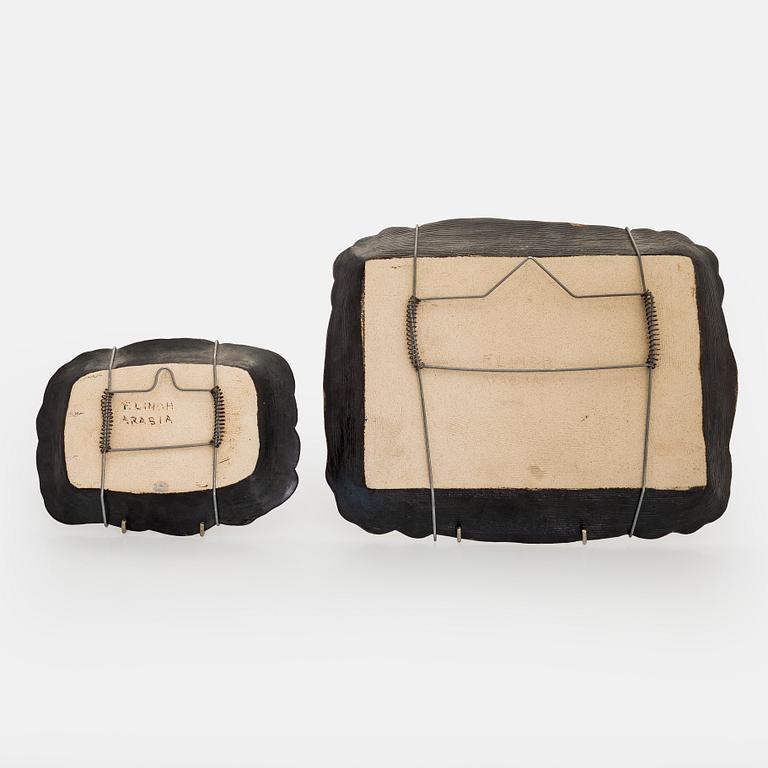 Francesca Mascitti-Lindh, reliefejä, 2 kpl, kivitavaraa, signeerattu F. Lindh Arabia.