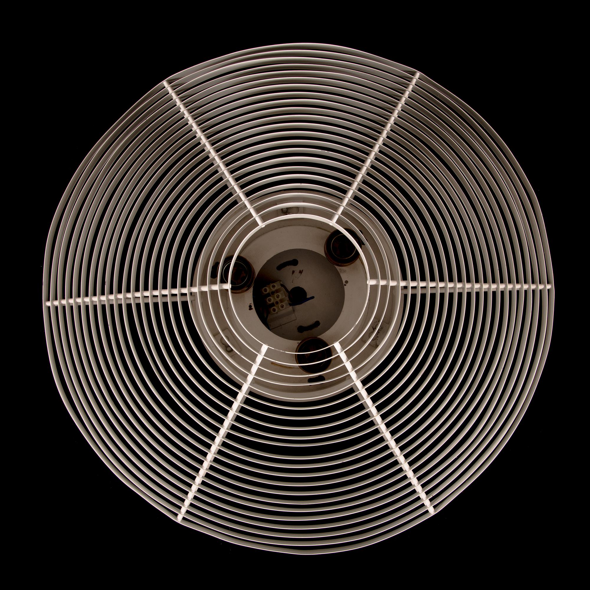 Alvar Aalto, taklampa, modell A622A, tillverkare Valaisinpaja Oy, 1900-talets slut.