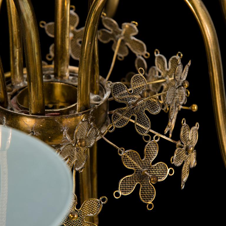 PAAVO TYNELL, A mid-20th-century' 9013' chandelier for Idman.