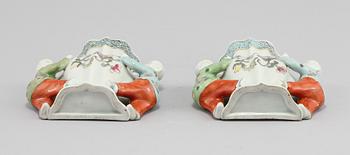 VASER, ett par, porslin, Kina, 1800/1900-tal.