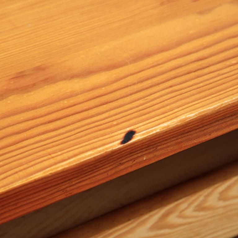 Göran Malmvall, a pine cabinet, Svensk Fur, 1940's.